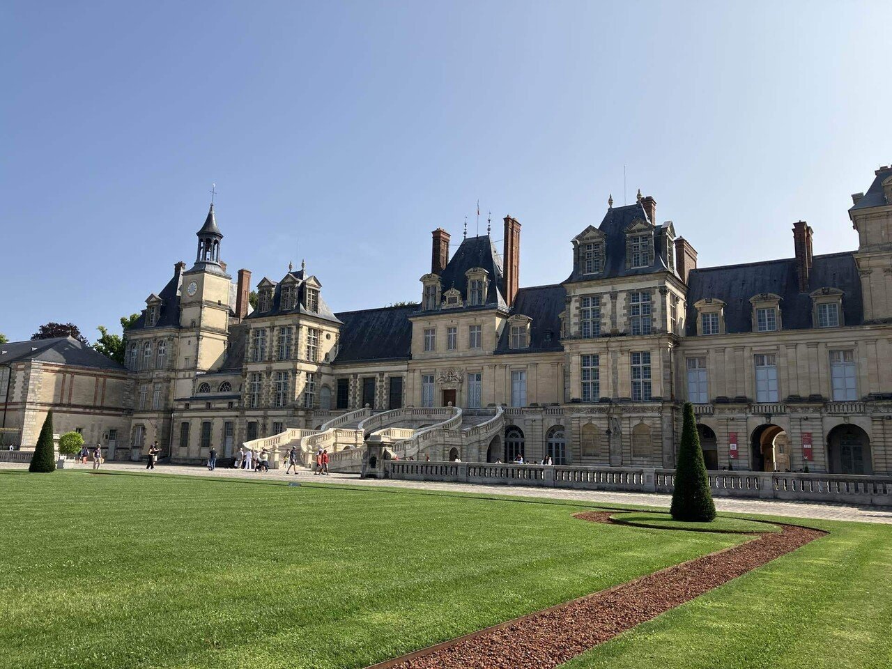 仏王室800年の歴史を持つフォンテーヌブロー宮殿｜Yuki | 日仏デュアル