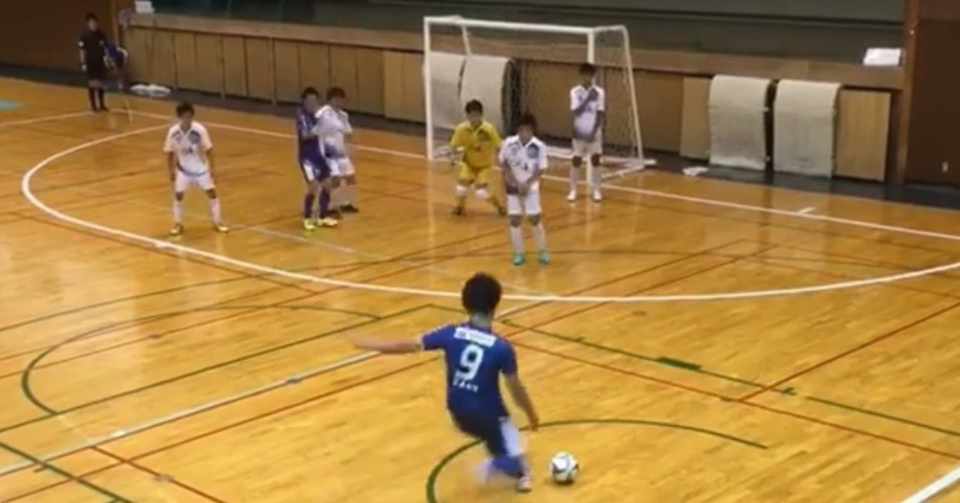 寄稿 13 正しい 壁 の作り方と攻略で接戦を制する 元シュライカー大阪の守護神 宮竹晴紀クリニック フットサル シアター Futsal魅力発信サイト Note