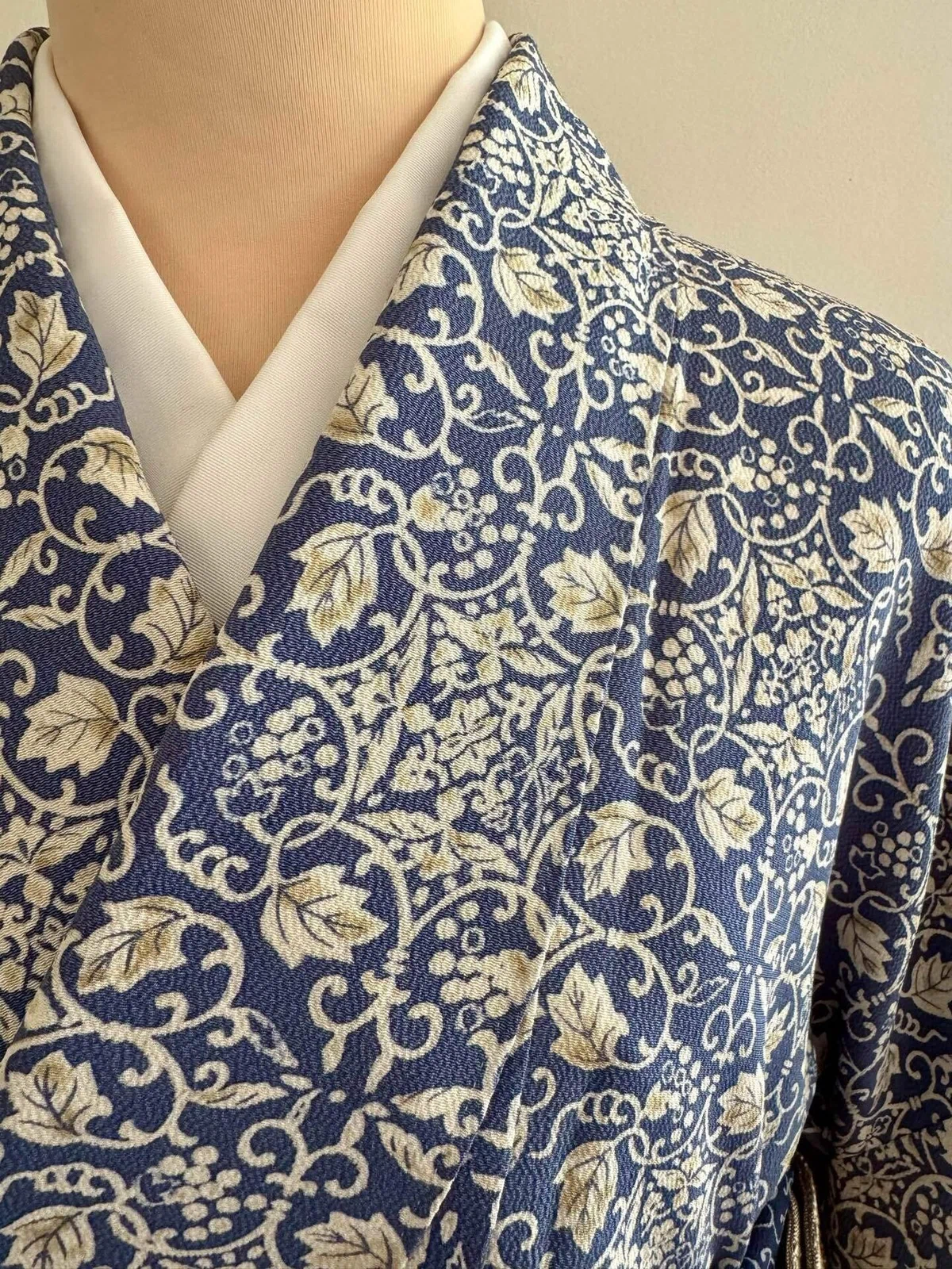 千總 小紋 正絹 三越誂え （千總の花柄小紋 三越誂え （三越伊勢丹pr 
