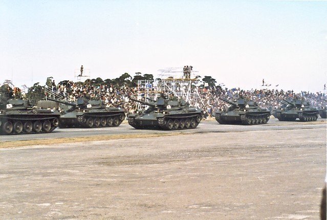 第３世代主力戦車である90式戦車が既に登場しているが、北海道と富士教導団・第1機甲教育隊・…