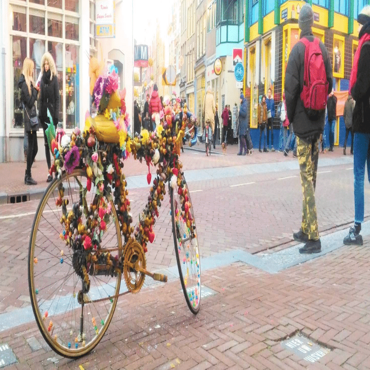 オランダに3年住んで分かった【オランダ自転車あるある】｜長瀬 虹