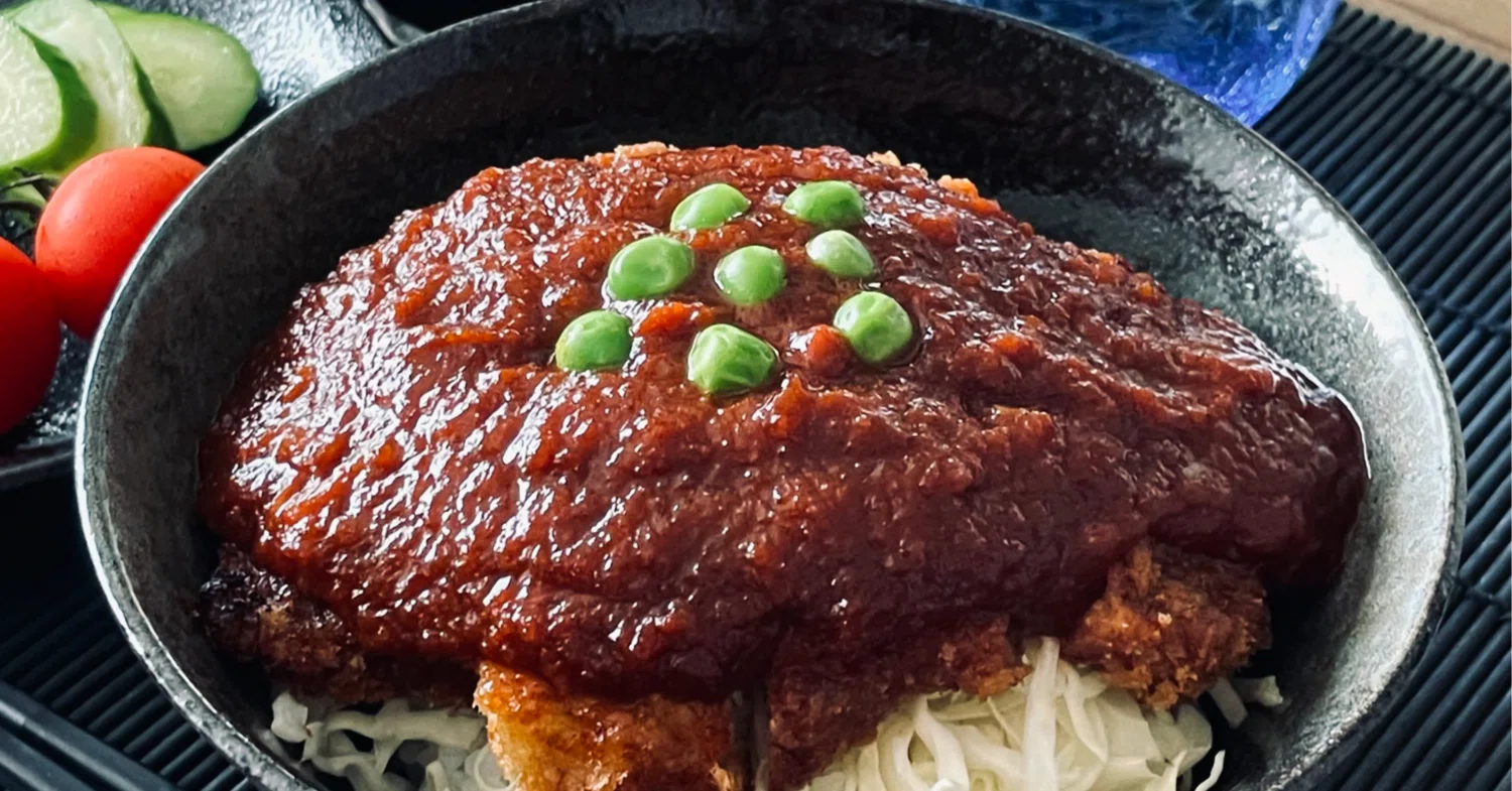 デミカツ 丼 岡山