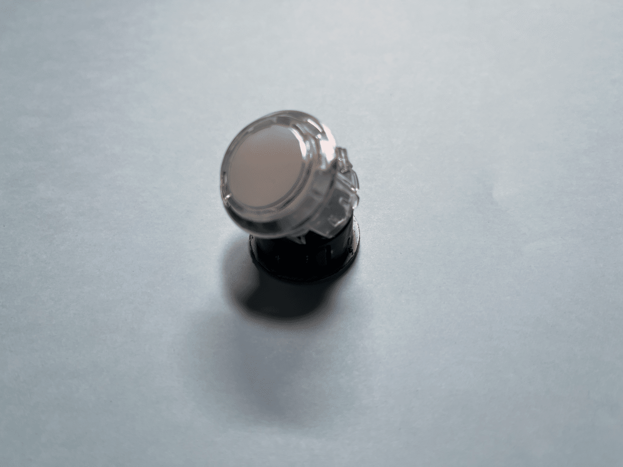 いろんなメーカーのボタンを集めたアケコンを作ったのでボタン詳細 いろんなメーカーのボタンを集めたアケコンを作ったのでボタン詳細