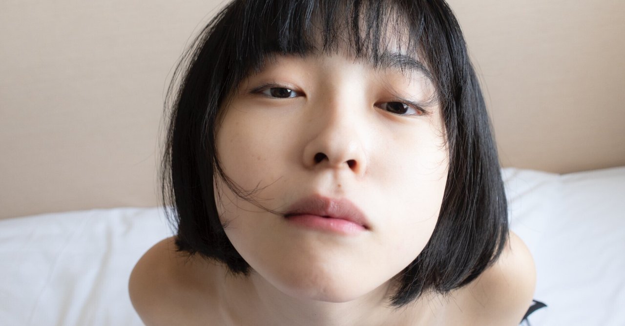 青山裕企 96th:写真集『少女礼讃｛Naked｝特装版』