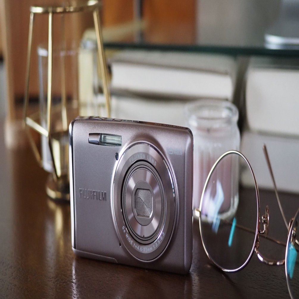 【美品✨】Nikon COOLPIX S3600 コンデジ CCD 作例あり はまりつつある、オールドコンデジ｜飯田有抄