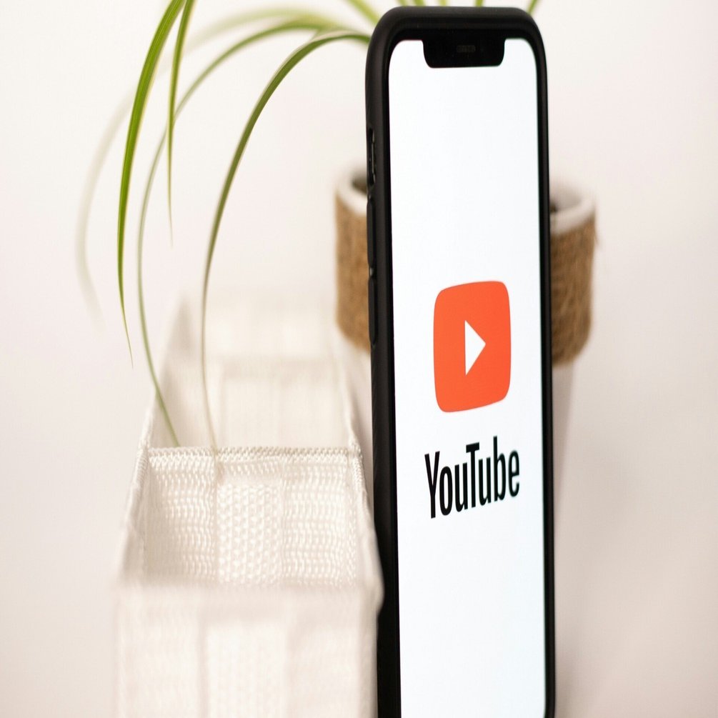 youtube登録者1000人の収益はいくらか。実際に収益化してみた｜クラシキログ【ガジェット•生活情報】