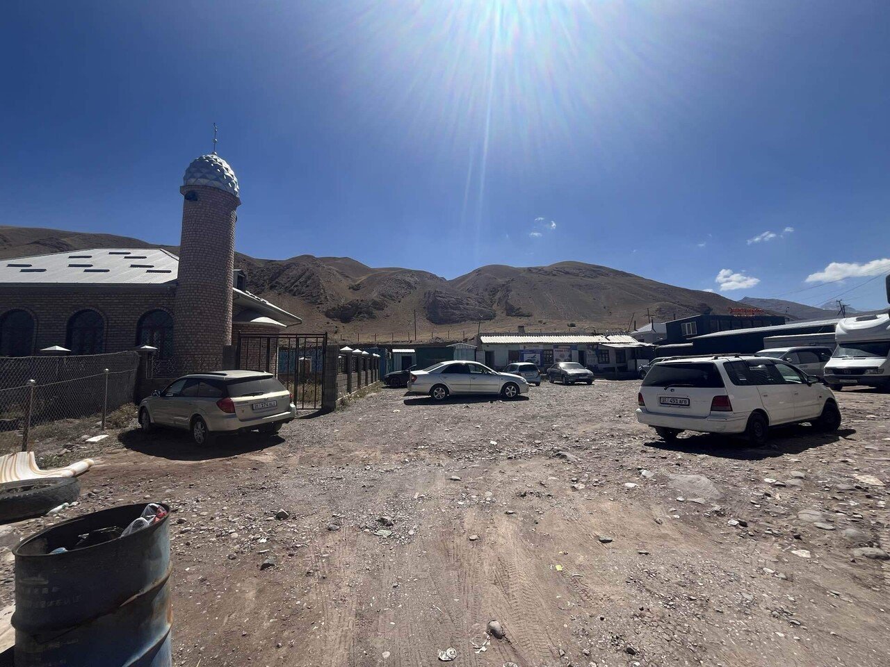 シルクロードの山越え 〜 イルケシュタム｜Kamekichi