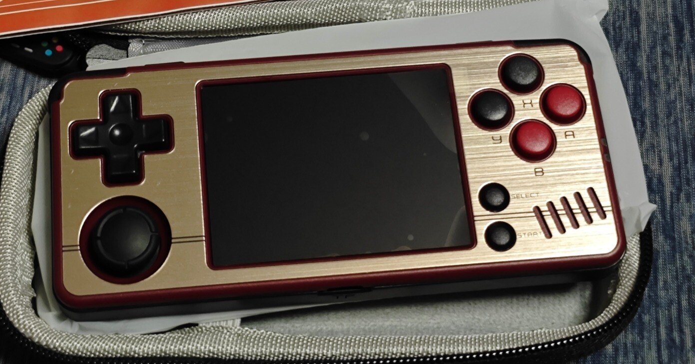 Miyoo A30を手に入れた……が！｜葉月 陽