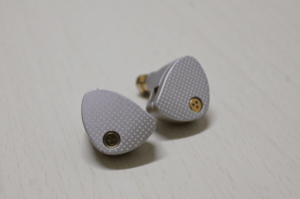 水月雨 Aria2 のお話｜ずいまれ