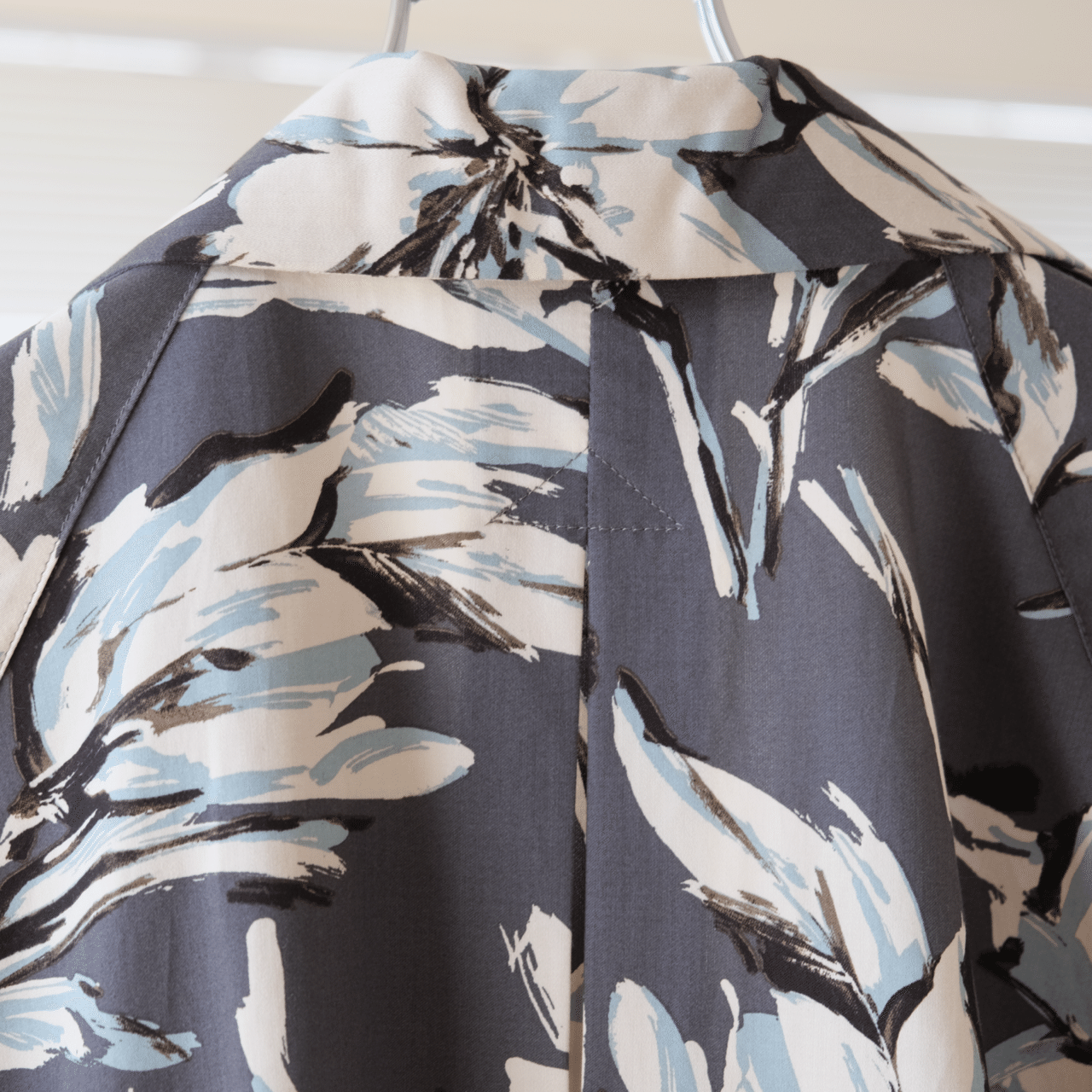 モダンなアロハ long ver｜水岡