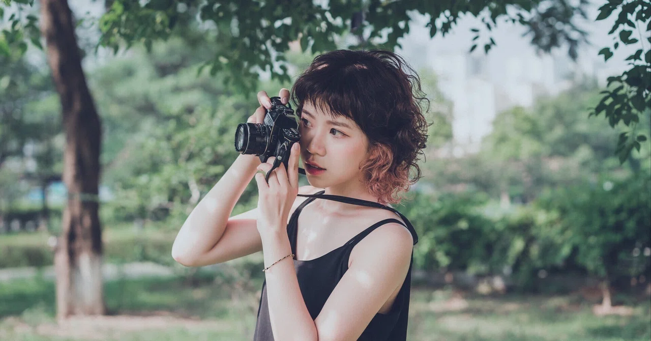 単焦点レンズの魅力!ポートレート撮影を極めよう|こだ 単焦点レンズの魅力!ポートレート撮影を極めよう|こだ