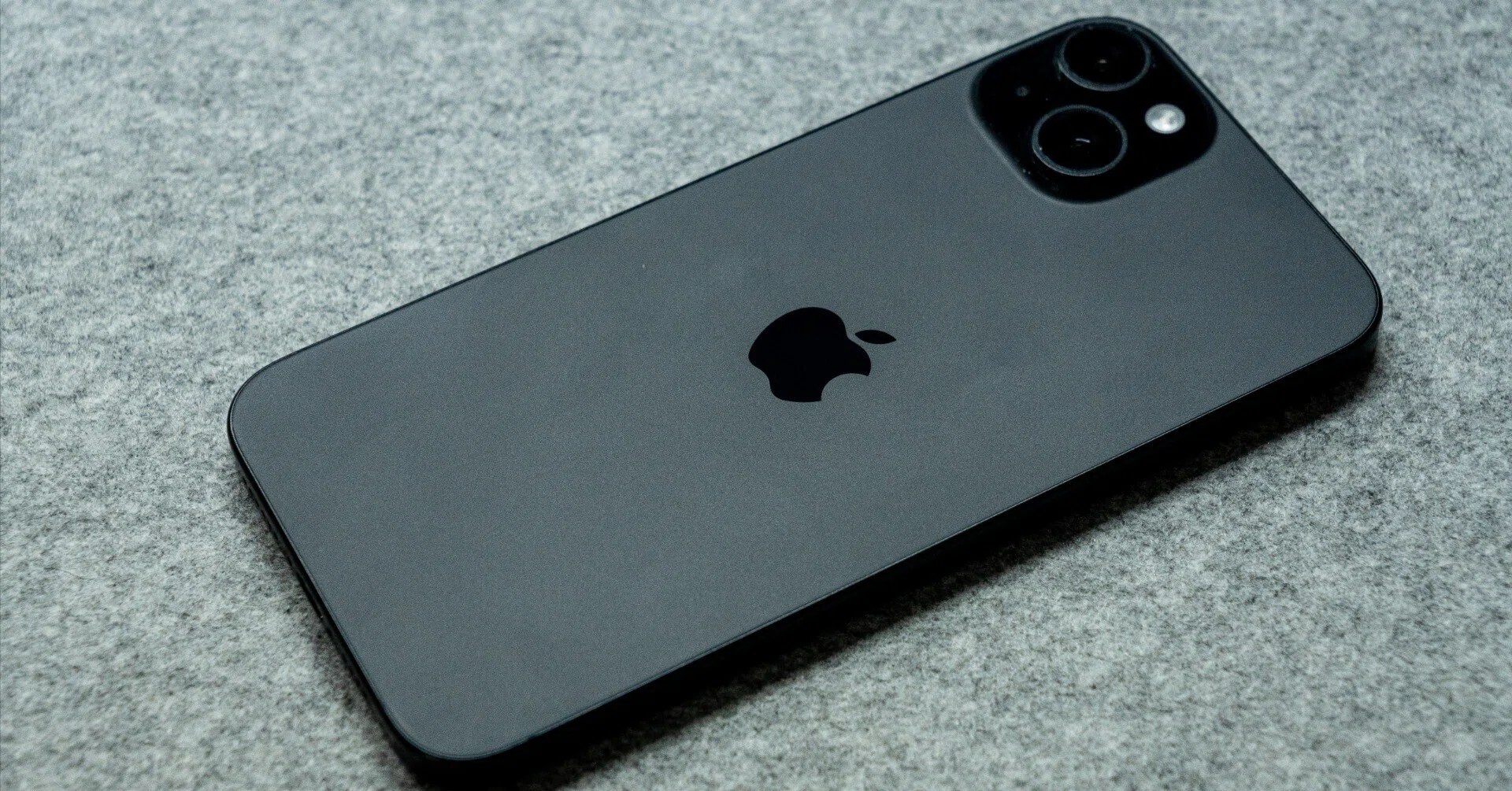 iPhoneのPlusモデルはアリなのか？使って感じた魅力4選｜Shino｜20代 