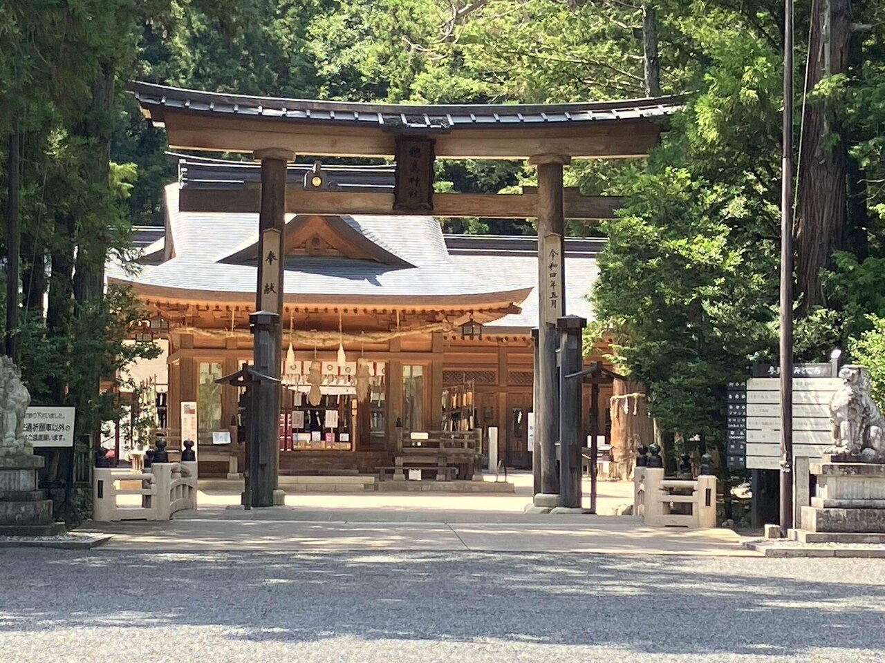 山美会　羽中田晴夫　上高地穂高の朝 広大な山々と鮮やかな緑🟢 夏の長野を象徴する絶景ですね