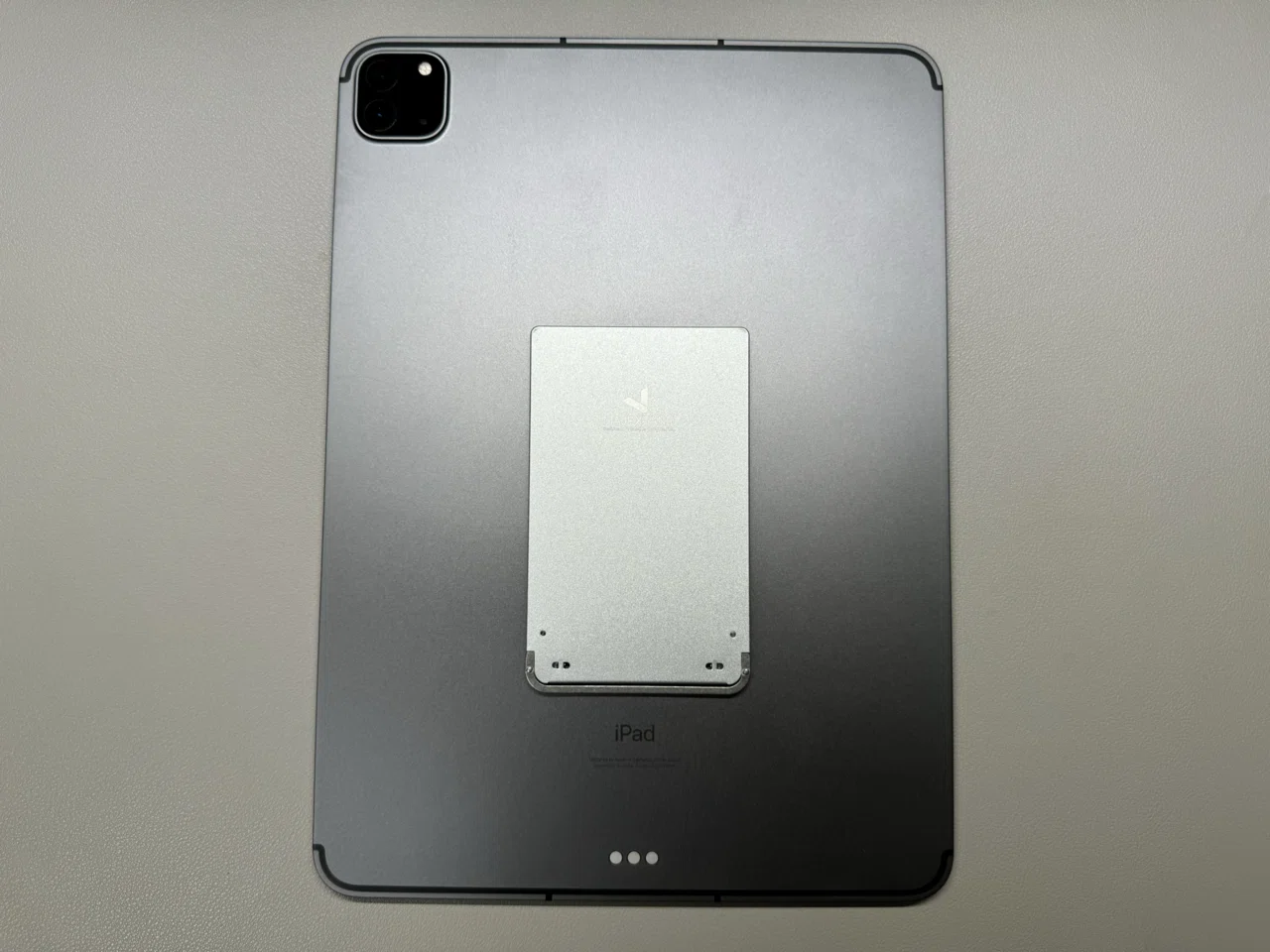 Majextand M レビュー｜iPadの使い心地を変える浪漫に足が生えた