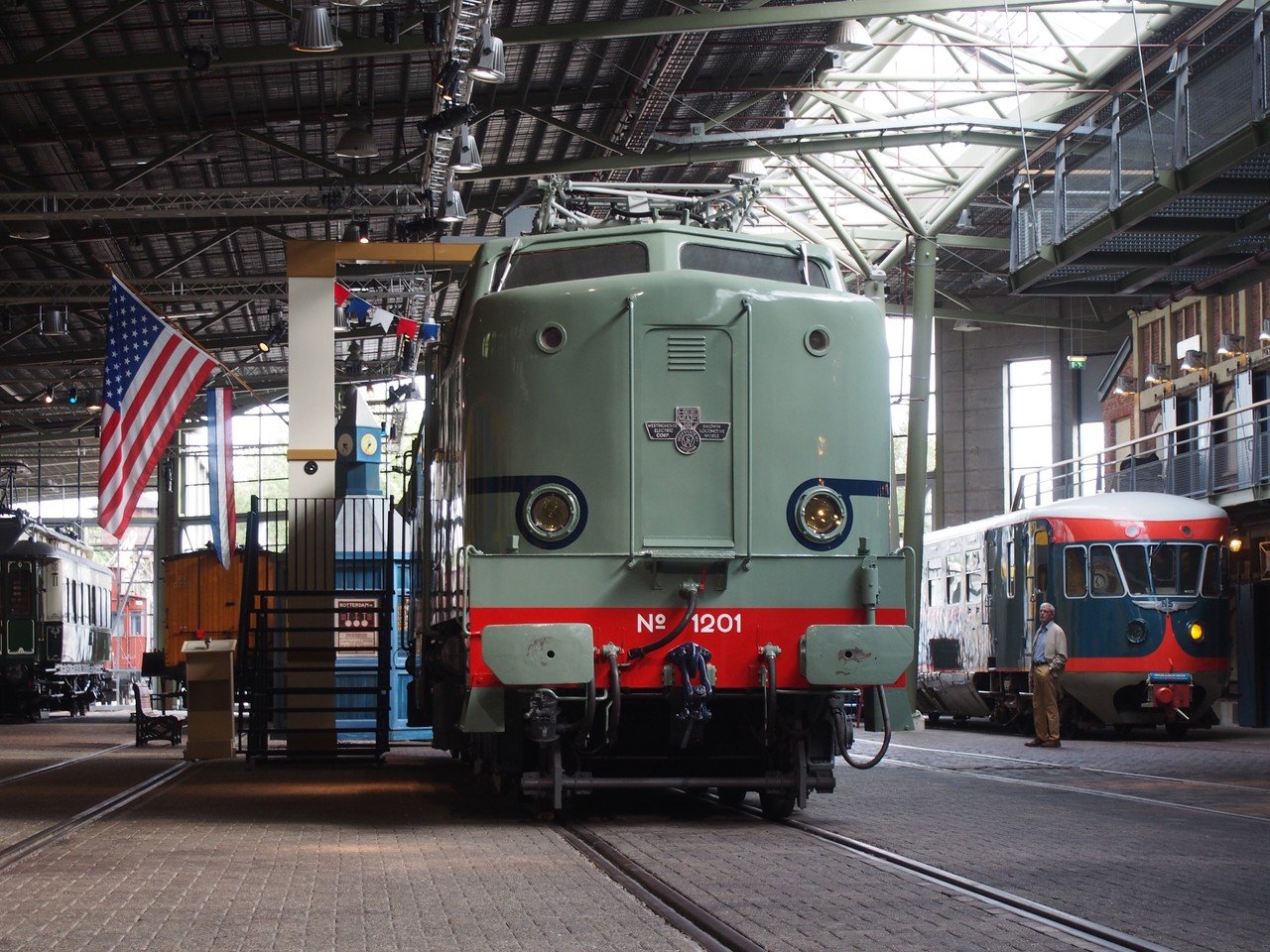 オランダ・ベルギー､苦難の末に新型国際列車始動 - ライブドア