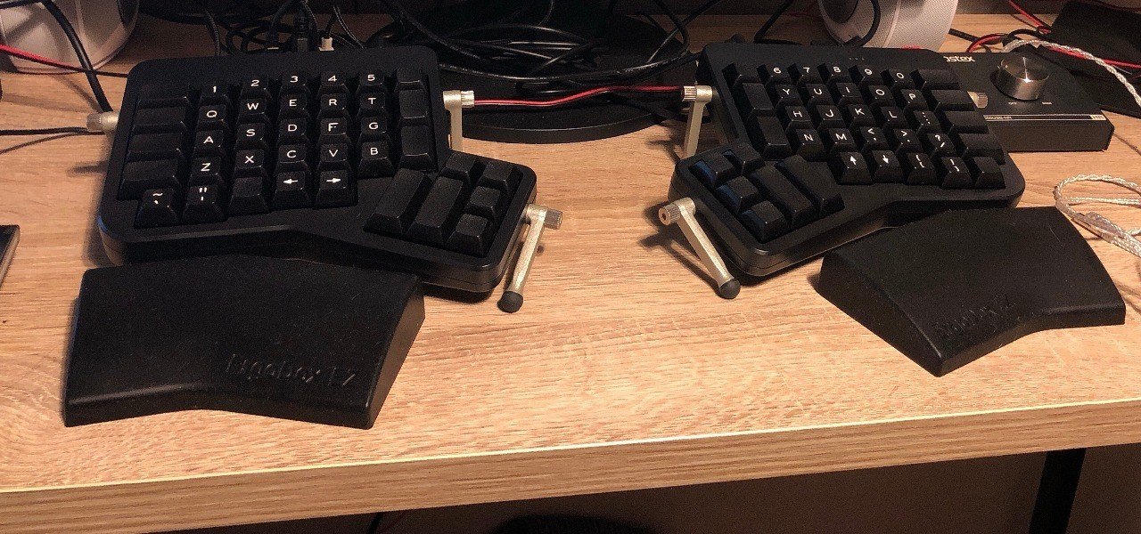 Ergodox EZを日本語文章バリバリ書く人間が導入してみた｜藍月要