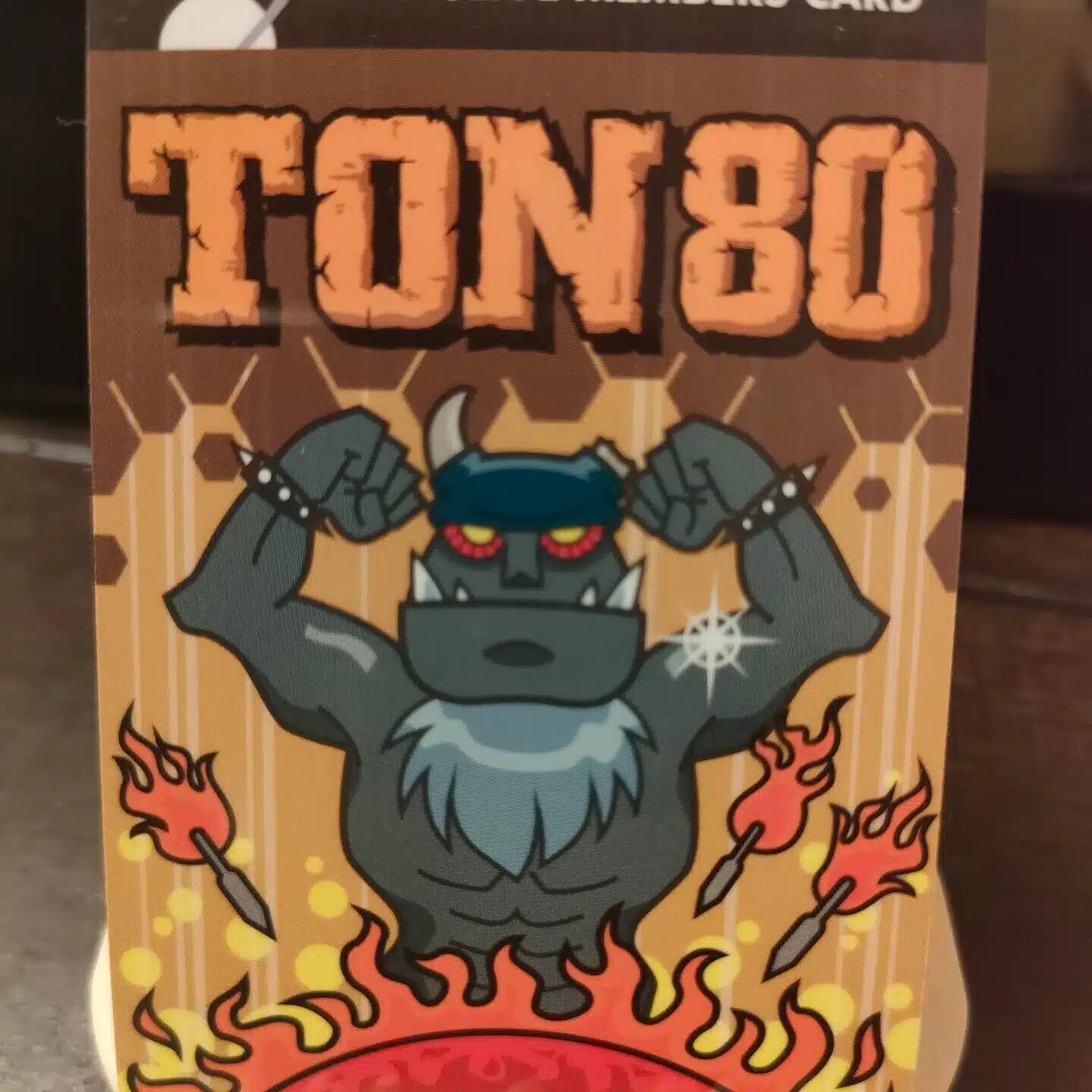 トン8