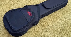 送料込み　レスポールタイプ　ケース付　動作確認済み　美品　軽量 楽天市場】セミハードケース レスポールの通販