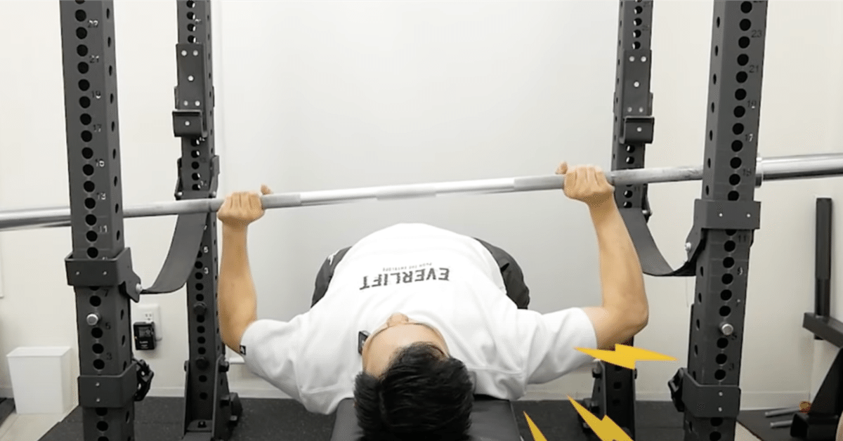 ベンチプレスとダンベルプレス】大胸筋の働き方が全然違う理由｜ノリ  