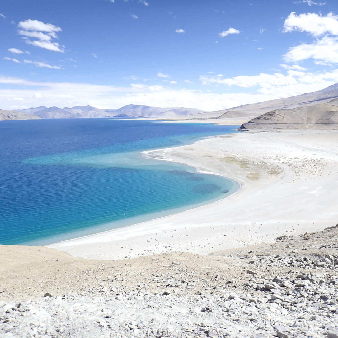インドヒマラ ナダック バンゴン湖 標高4200m パンゴン湖へ行ってみた（インド ラダック地方）｜nanaco