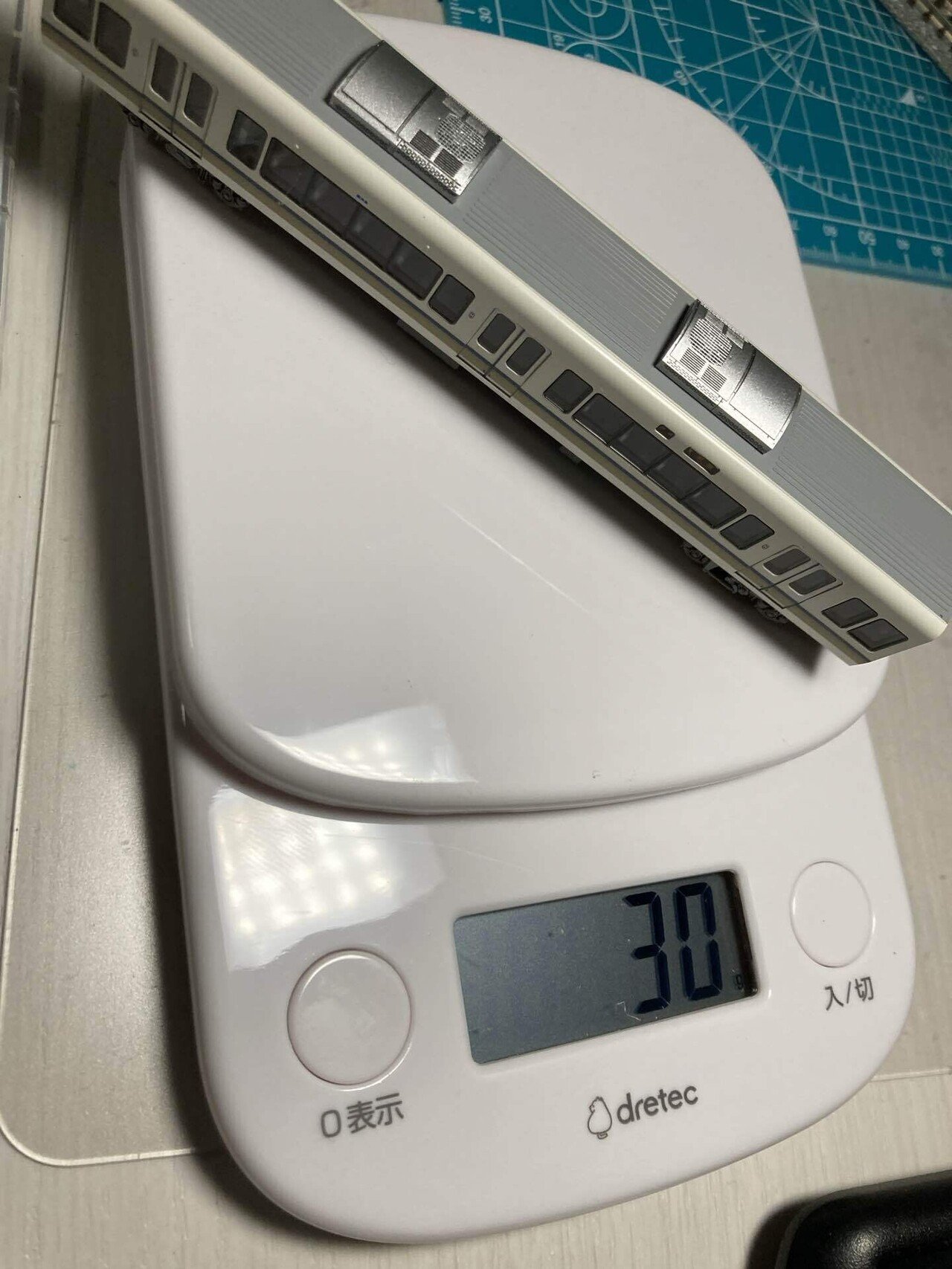 TOMIX 京成AE形にTORM室内灯を搭載する｜ひとやまき