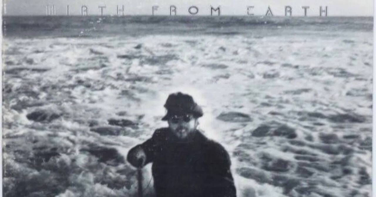 ハース・マルチネスの『ハース・フロム・アース』 ~ Hirth From Earth