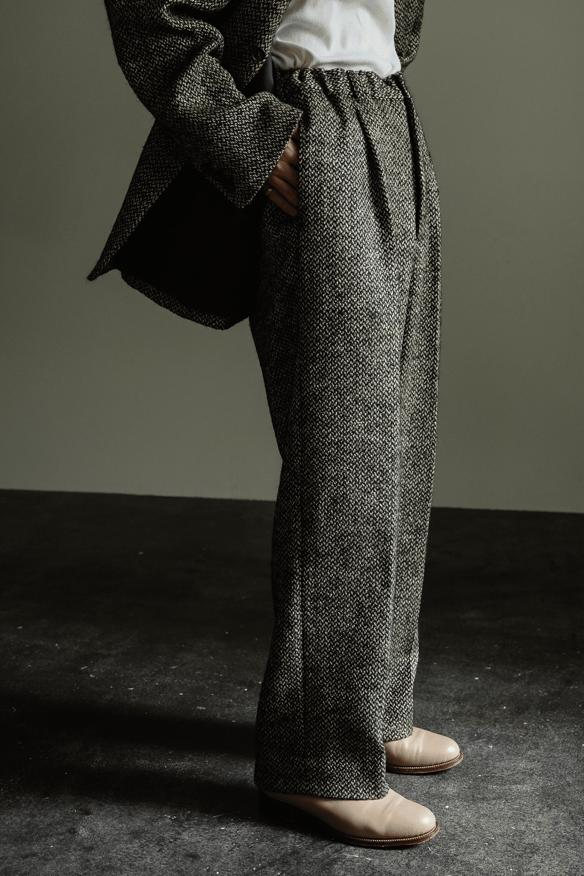 パンツ BISOWN MIXTWEED EASY SLACKS BISOWN MIXTWEED EASY SLACKS