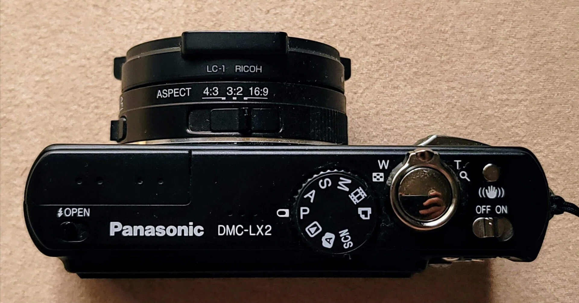私には刺さったコンデジ LUMIX LX2|furukuma 私には刺さったコンデジ LUMIX LX2|furukuma