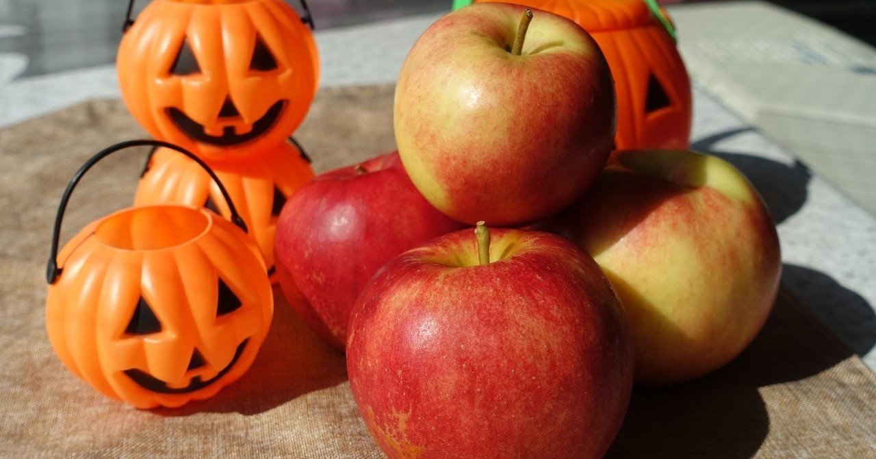 ⭐アメリカンカントリー雑貨♥ぷっくりハートのおめかし輪っぱ※りんご＆❤の飾り付き ⭐アメリカンカントリー雑貨♥ぷっくりハートのおめかし輪っぱ※りんご＆❤