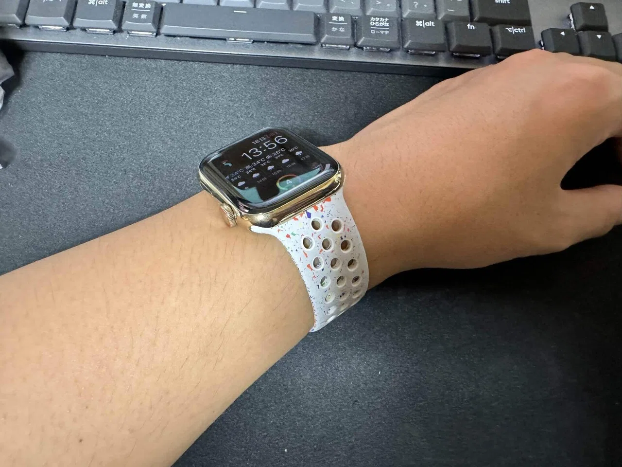 AppleWatch 9 ステンレスゴールドのレビュー｜xf8n