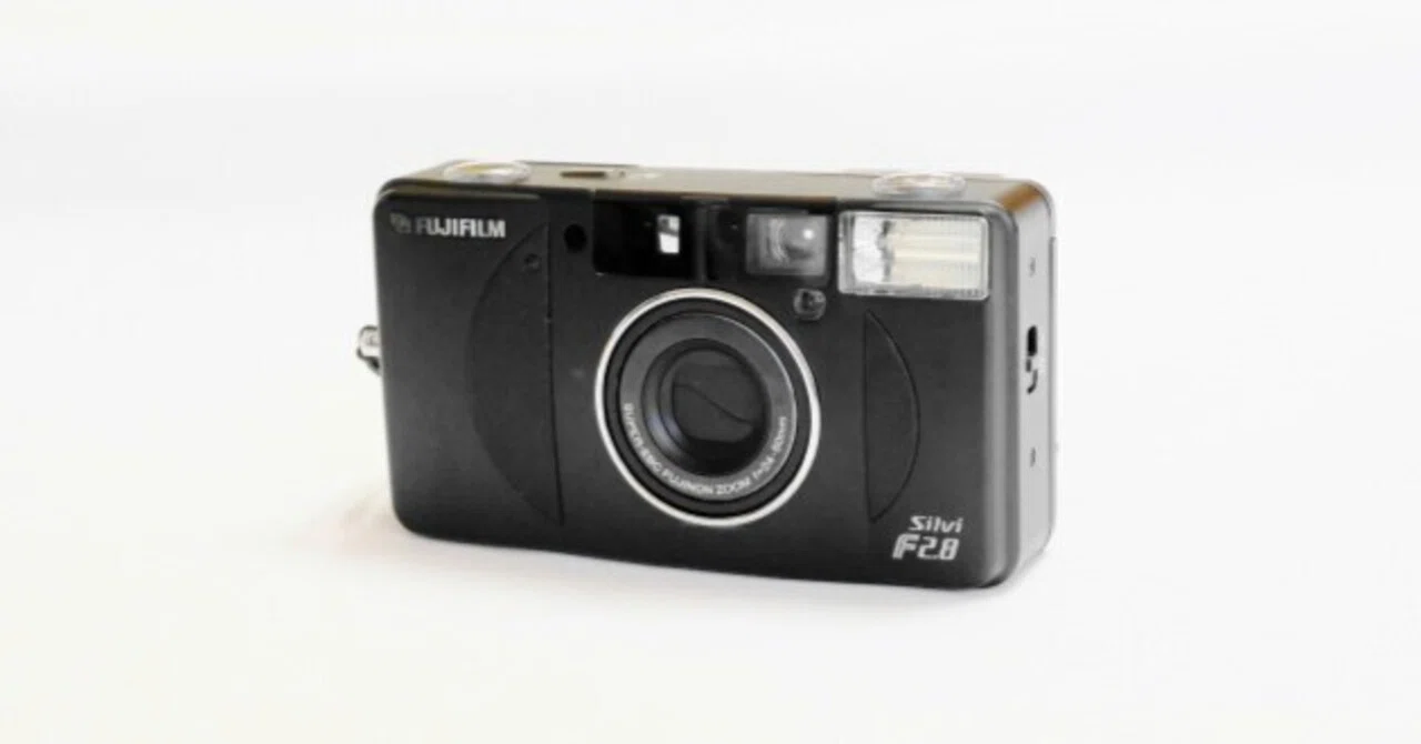 フィルムカメラ再開第4弾・Silvi F2.8 |じんた堂 フィルムカメラ再開第4弾・Silvi F2.8 |じんた堂