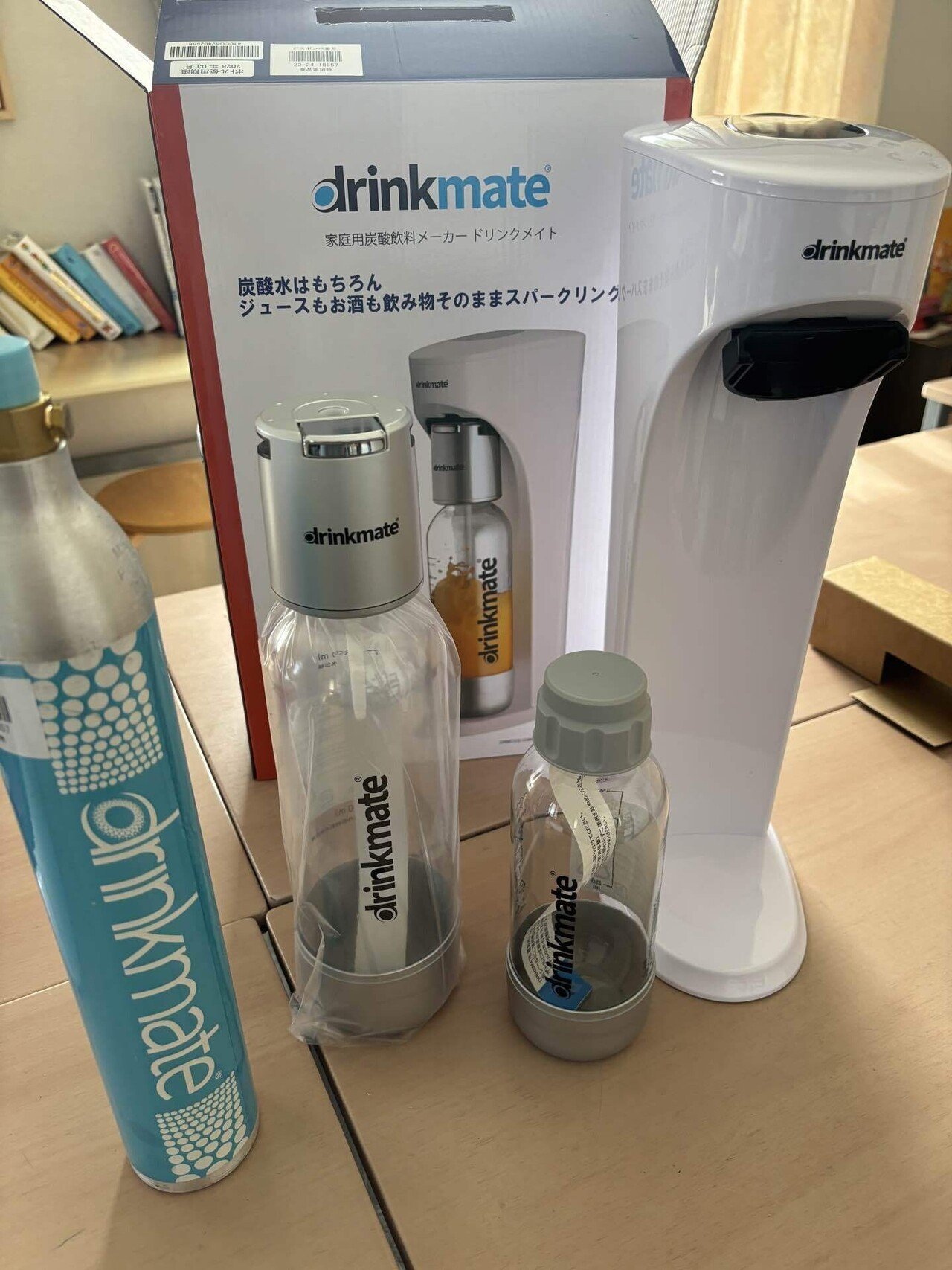 炭酸水メーカー】誕生日にもらったDrinkmate. Sodastreemにする