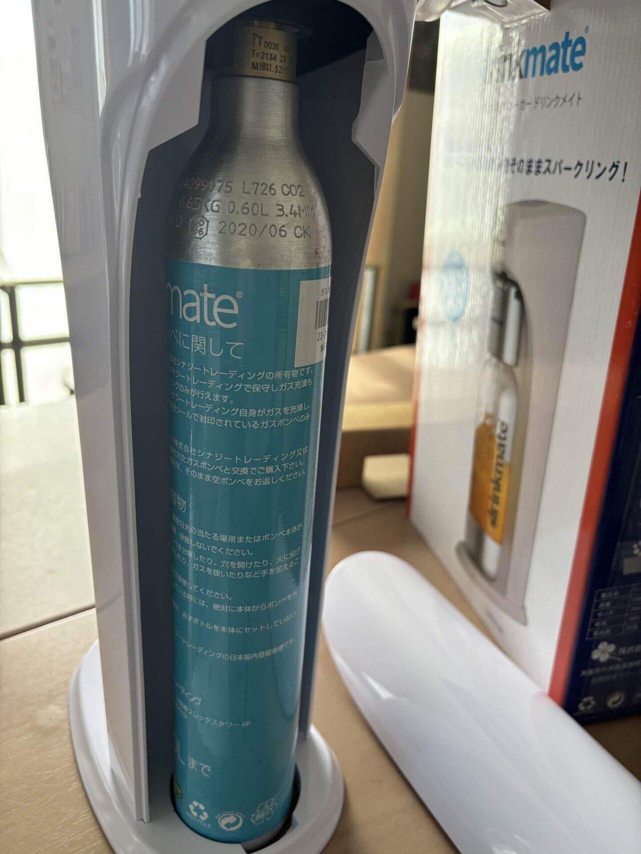 炭酸水メーカー】誕生日にもらったDrinkmate. Sodastreemにする