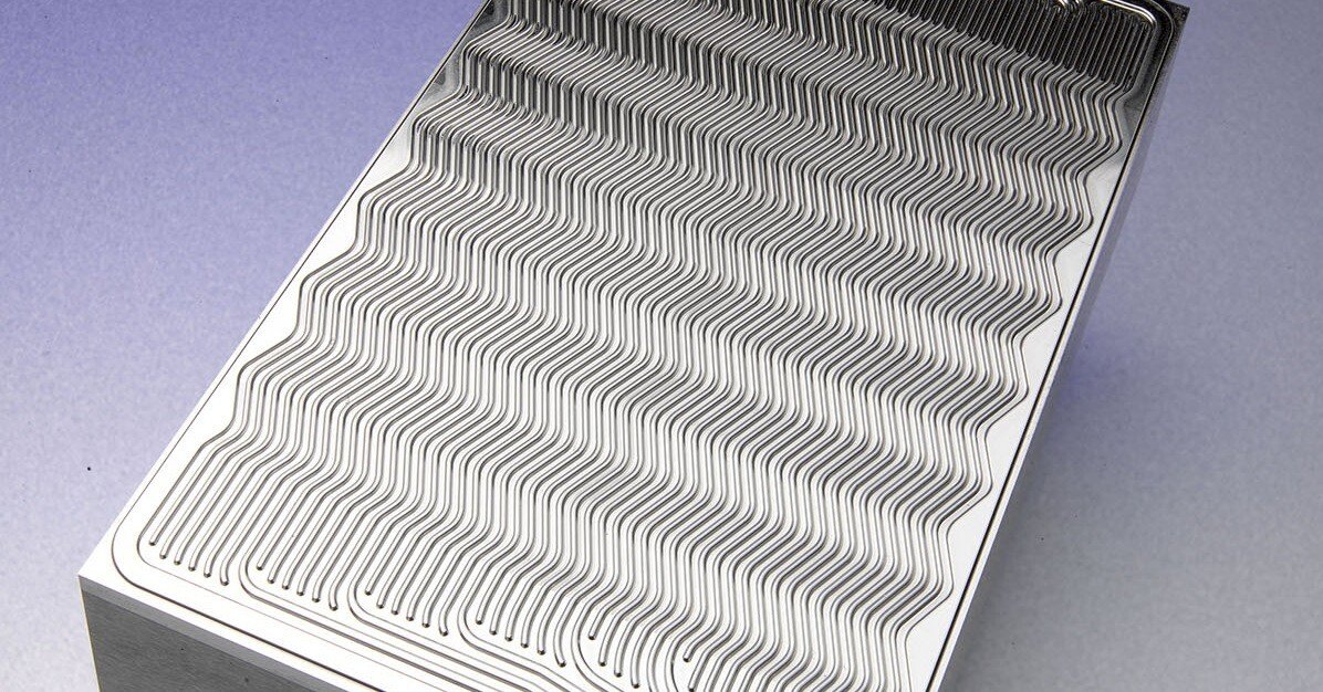 燃料電池セパレータ金型125｜Sodickマシニングセンタ特設サイト【株式