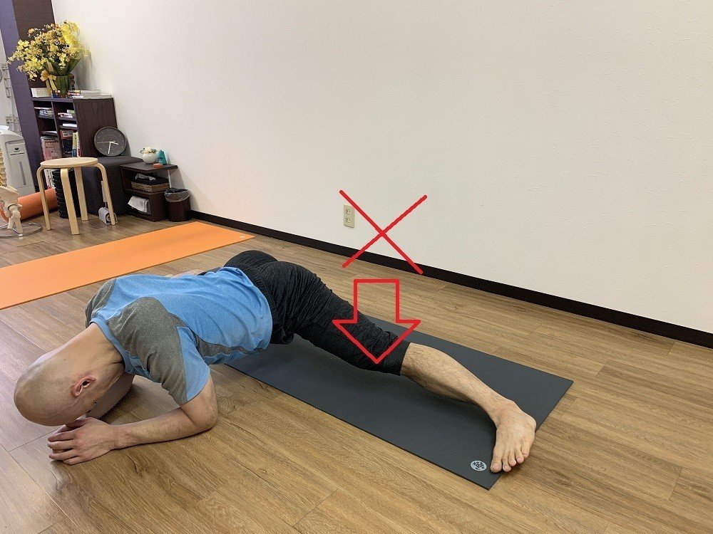 上級者向け！開脚を超えた「土」の字開脚へシンプルな練習法｜顔晴る