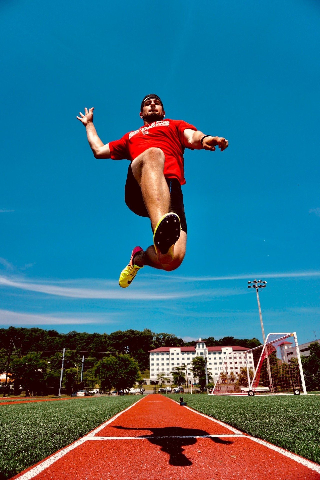 地面を蹴り出すために必要な足首の動きとは 岡野 良介 Note 地面を蹴り出すために必要な足首の動きとは 岡野 良介 Note