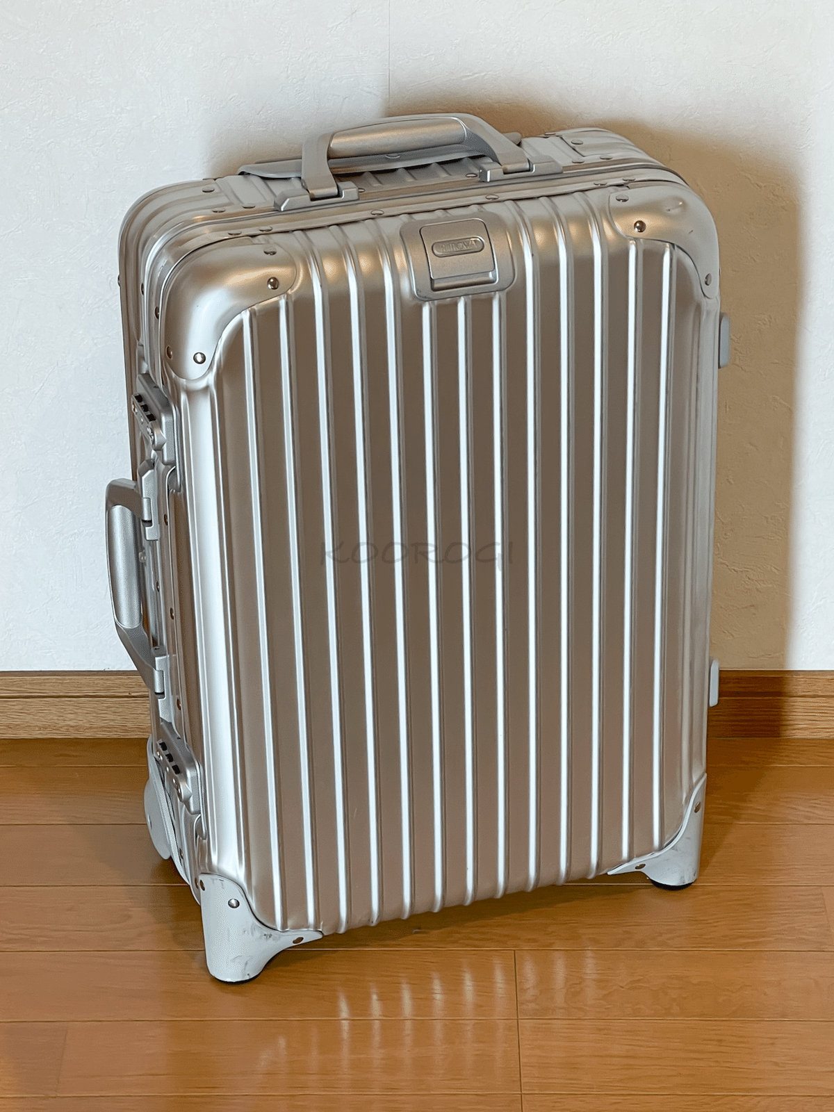 RIMOWA(リモワ) TOPAS 32L 920.52 レビュー｜蟋蟀
