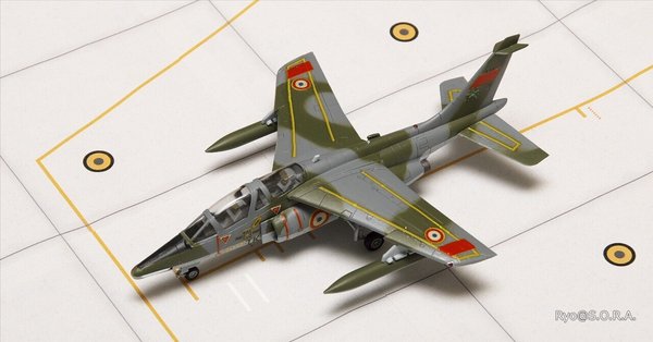 零戦の隣に置きたいイギリス生まれのプラモデル。「エア