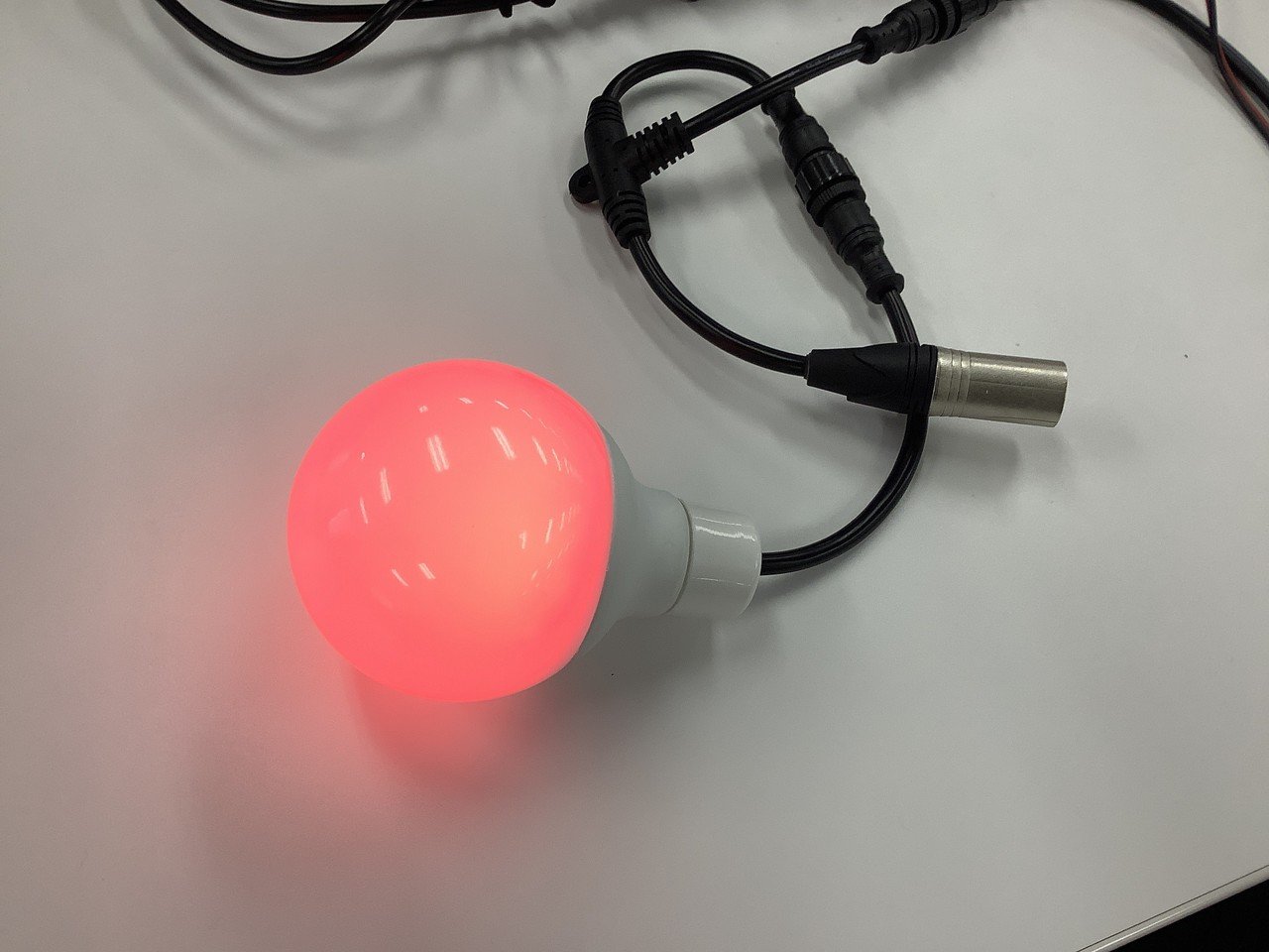 DMX制御のLED電球を使ってみたこと / How I struggled with DMX制御のLED電球を使ってみたこと / How I struggled with
