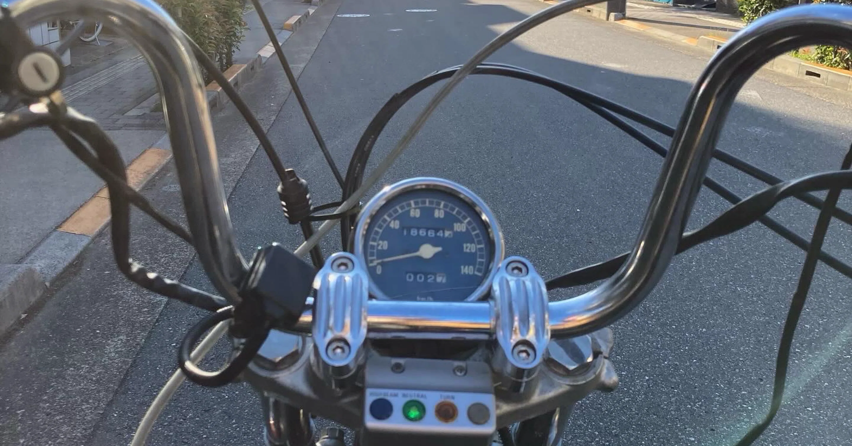 ビラーゴ250ハンドルバー交換｜今村敏彦