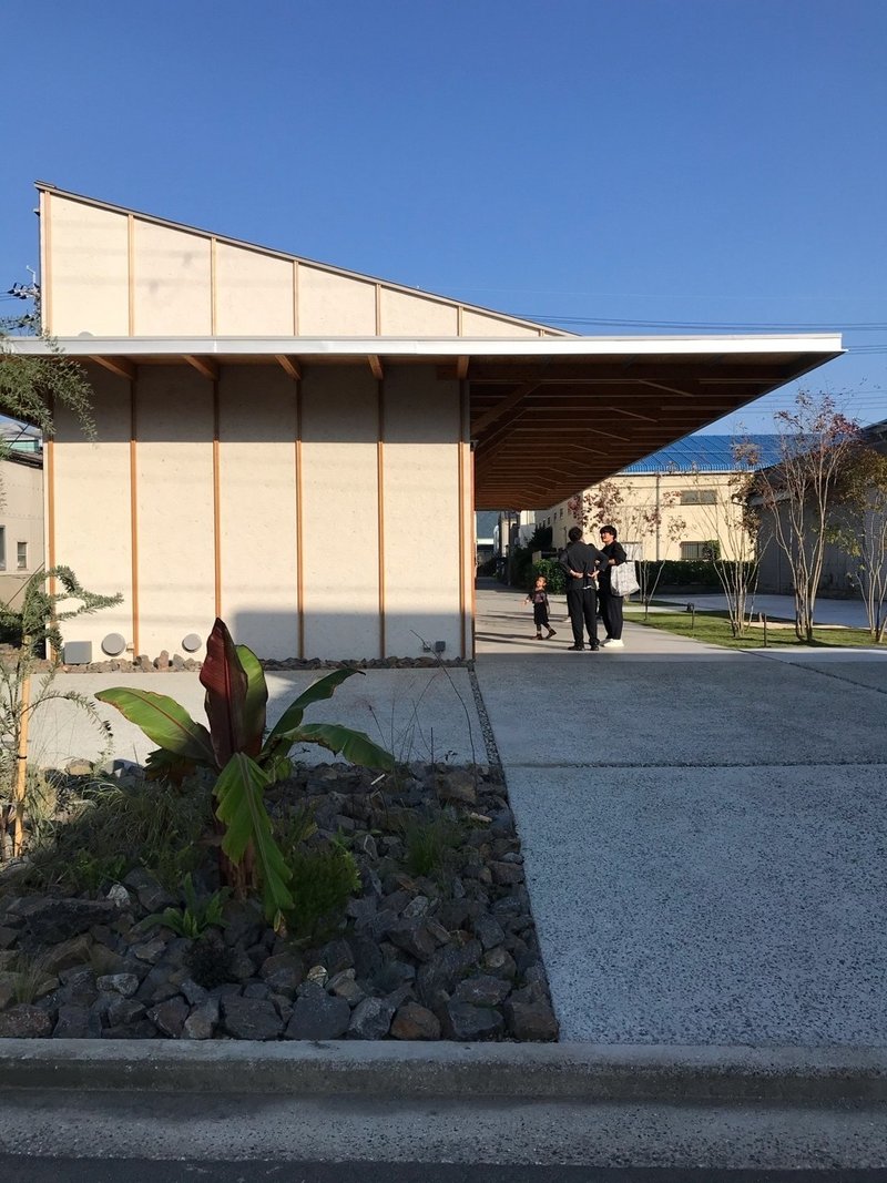 安多化粧合板ギャラリーを見学して 近藤直人 奈良の建築家 Note