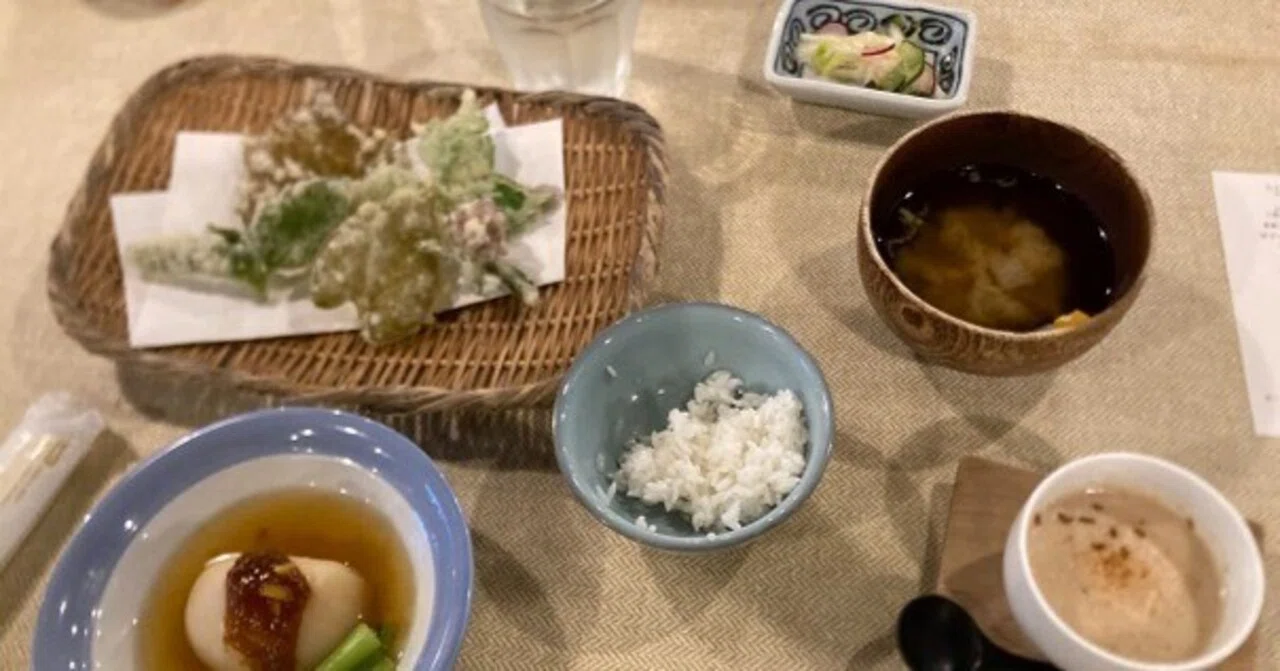 To Tokachi with Discount Airfare: Staying at Nukabira Onsen Nakamuraya ...