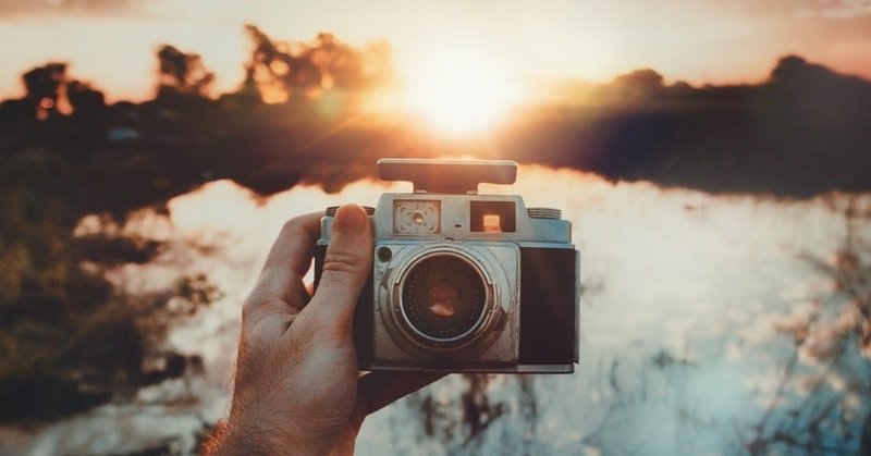 ふざけた顔をして写真を撮らなくなった日 髙橋俊 Note ふざけた顔をして写真を撮らなくなった日 髙橋俊 Note