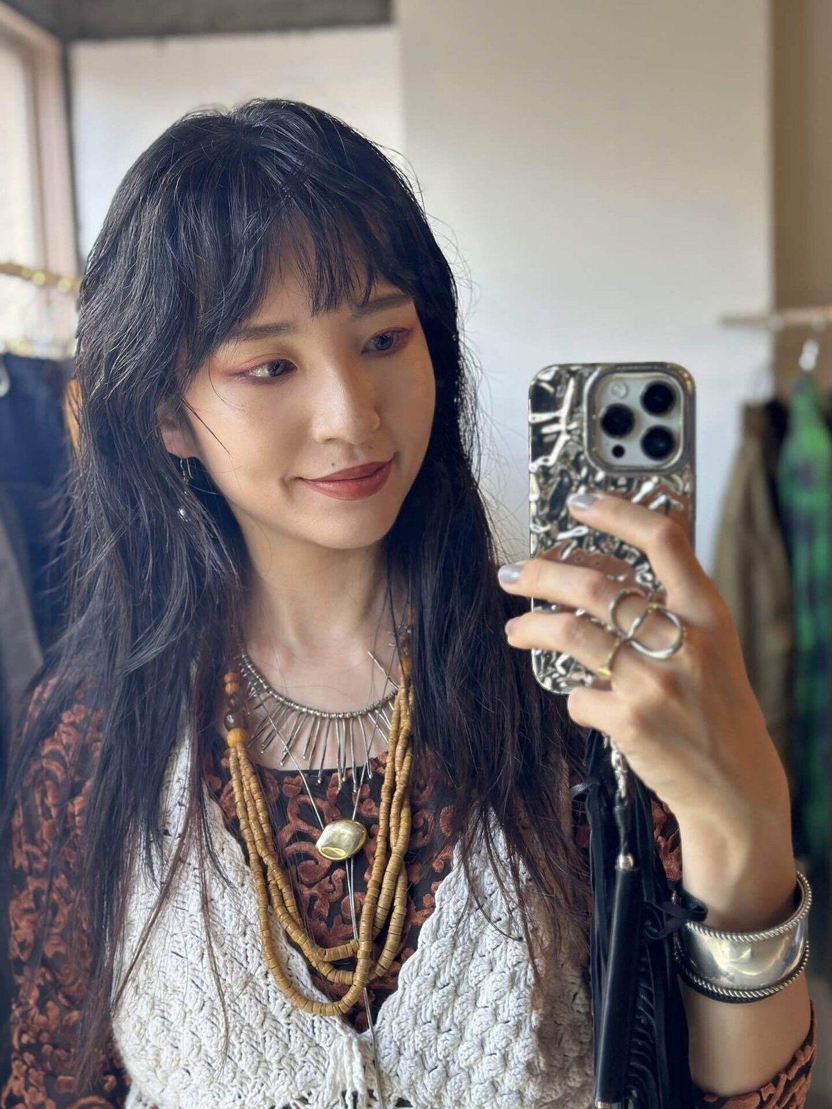 超剛毛 女 くせ毛多毛剛毛女が褒められる黒髪スーパーロングヘアになるまでの道のり｜サトミ パーソナルスタイリスト兼古着屋店員