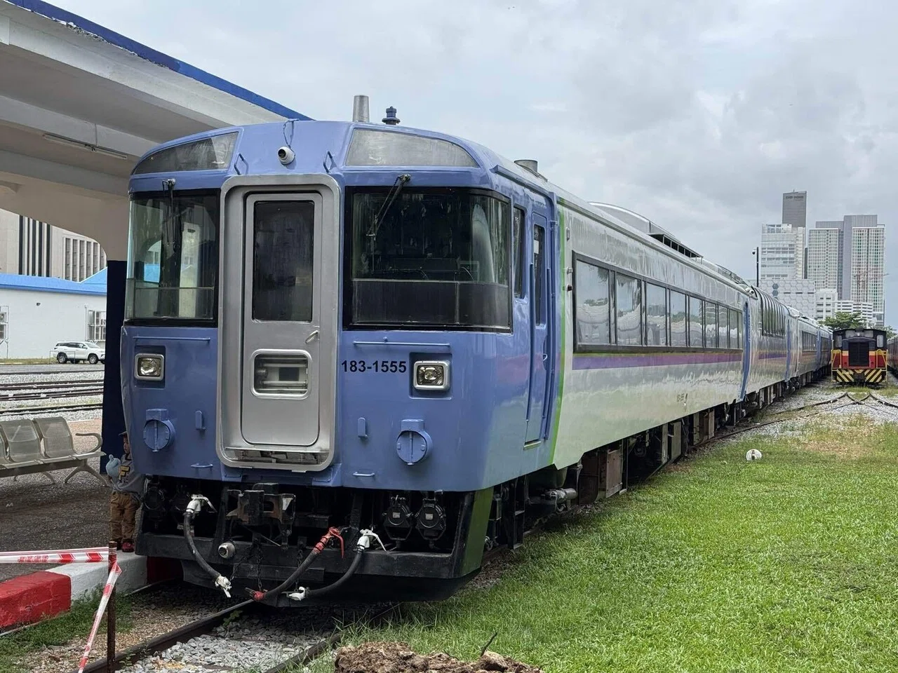 新品】ぽっぽや 国鉄コート 西日本鉄道 紺色コート しつけ糸付き 超