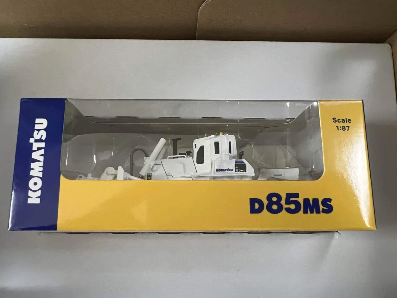 コマツ　9点株主優待品まとめ売り　KOMATSU コマツ 9点株主優待品まとめ売り KOMATSU 【公式通販】