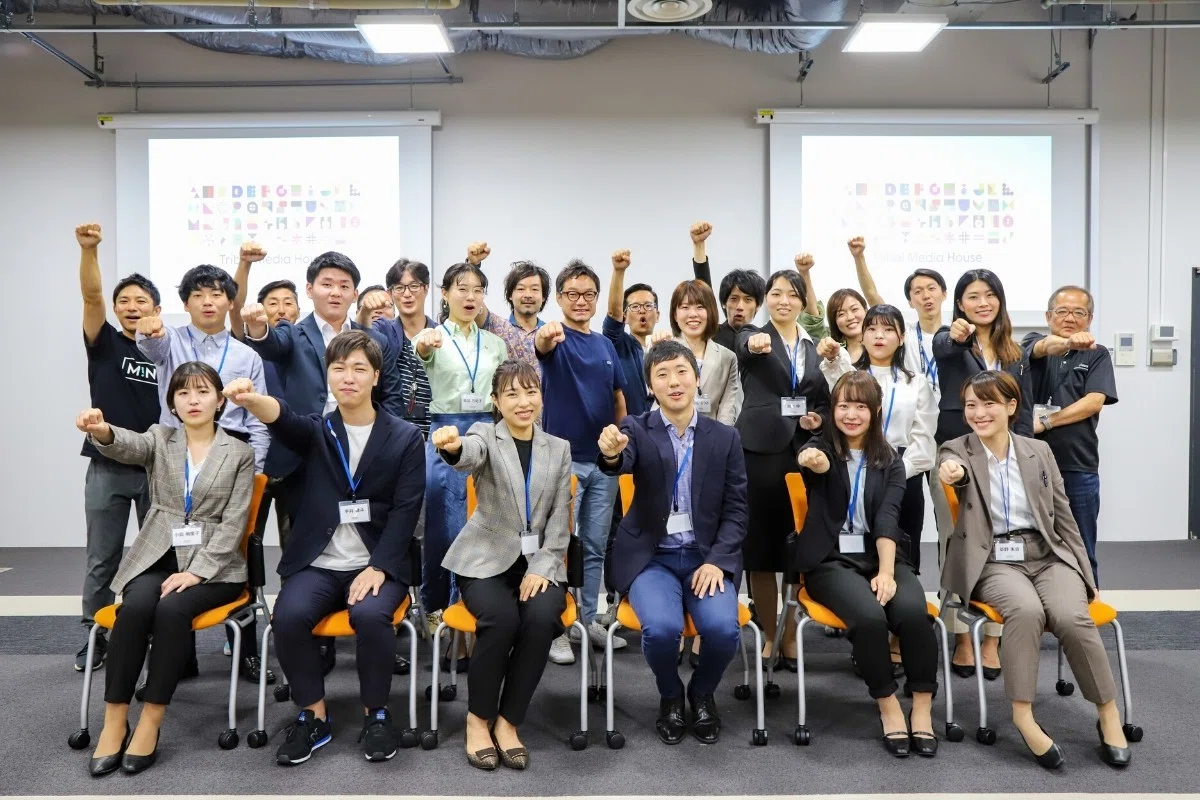 内定者13名が全員集合 卒内定式を開催しました いつかのトライバル トライバルメディアハウス 内定者13名が全員集合 卒内定式を開催しました いつかのトライバル トライバルメディアハウス