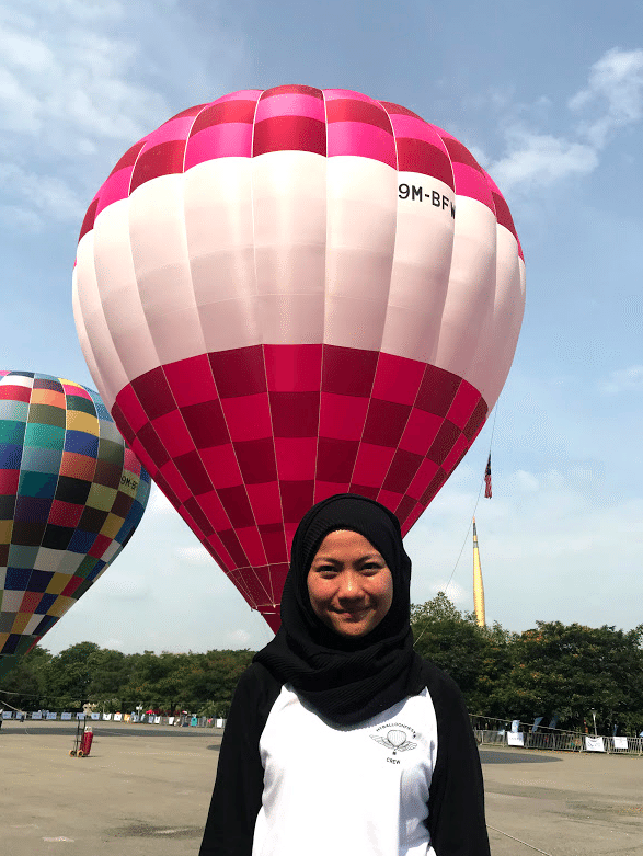 マレーシア女性初の熱気球パイロット アティカさんにインタビュー Artydori Note