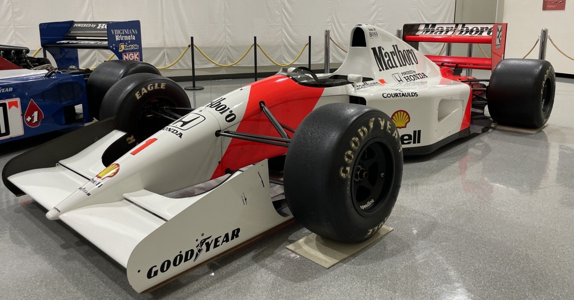 グンゼ産業 マクラーレン ホンダ モーター付き 4WD デフ機構 未組立 希少品 0f7a95bc676550c13093362387d0b1