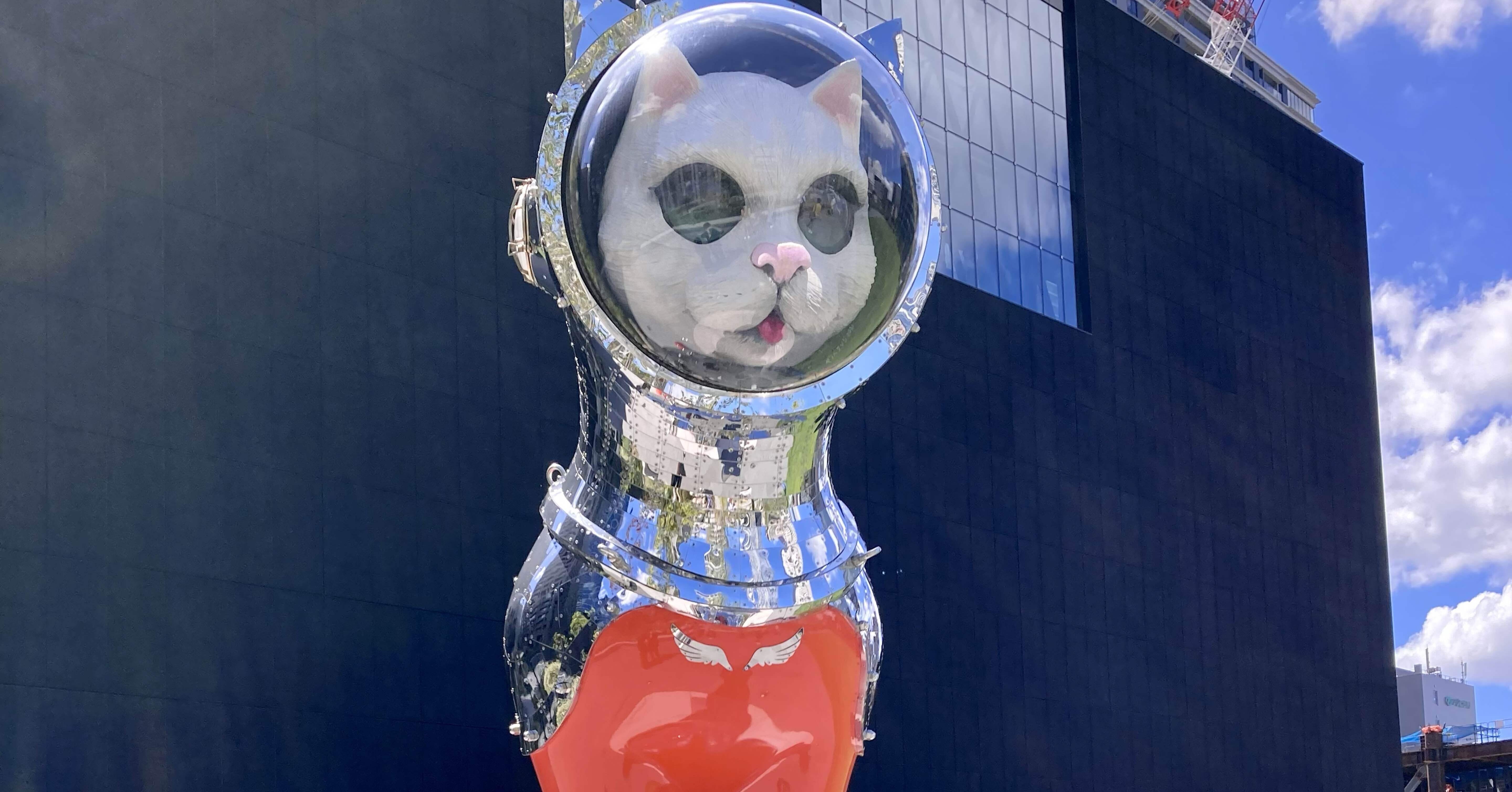 ワダ様オーダー絵画「猫の背中に何かある〜バチカン市国⭐︎猫と仮想的世界旅行」 ワダ様オーダー絵画「猫の背中に何かある〜バチカン市国⭐︎猫と